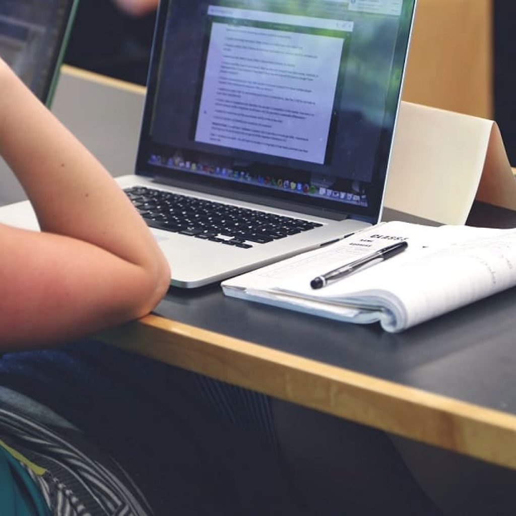 BestMyTest and STEALTH: Two Popular Online TOEFL Courses