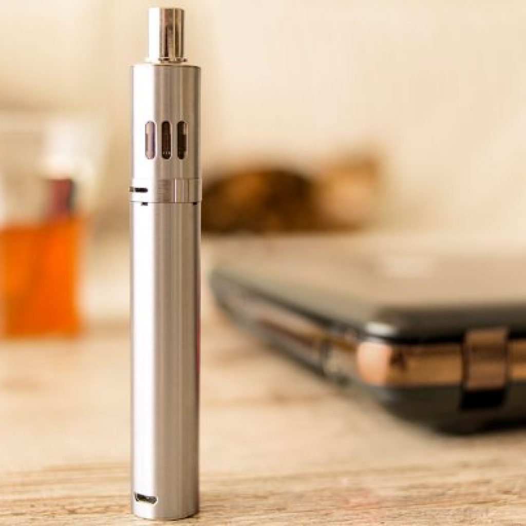 3 Valid reasons to opt for vape pens and forget about smoking tobacco cigarettes